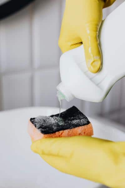 bathroom cleaning